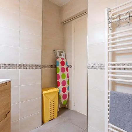 Nouveau - T3 - Clim - 4 Pers - 3min Saint-Raphaël